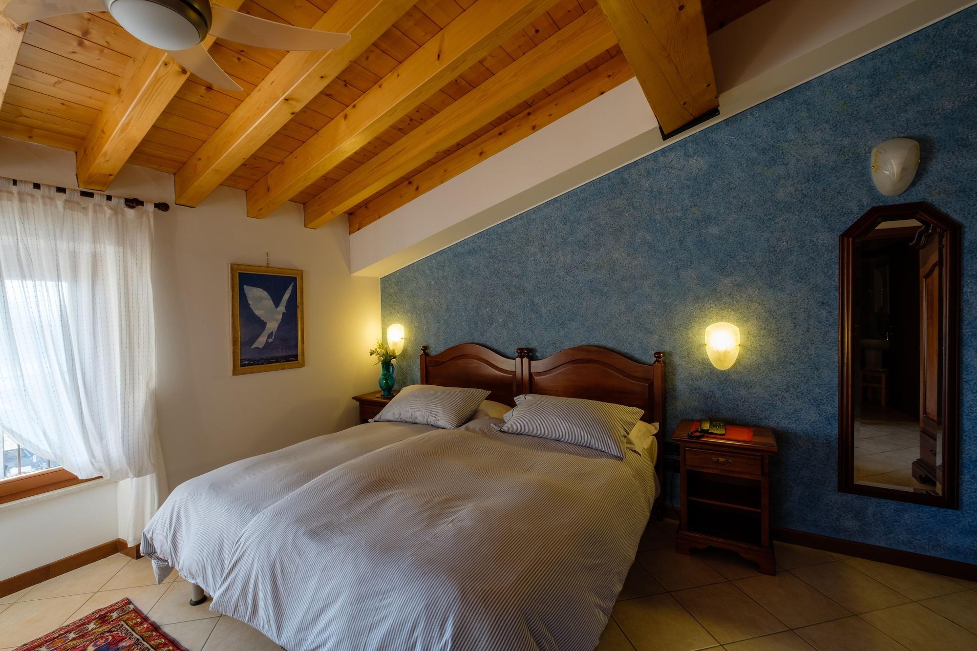 Hotel Tre Punte Гарняно Екстериор снимка