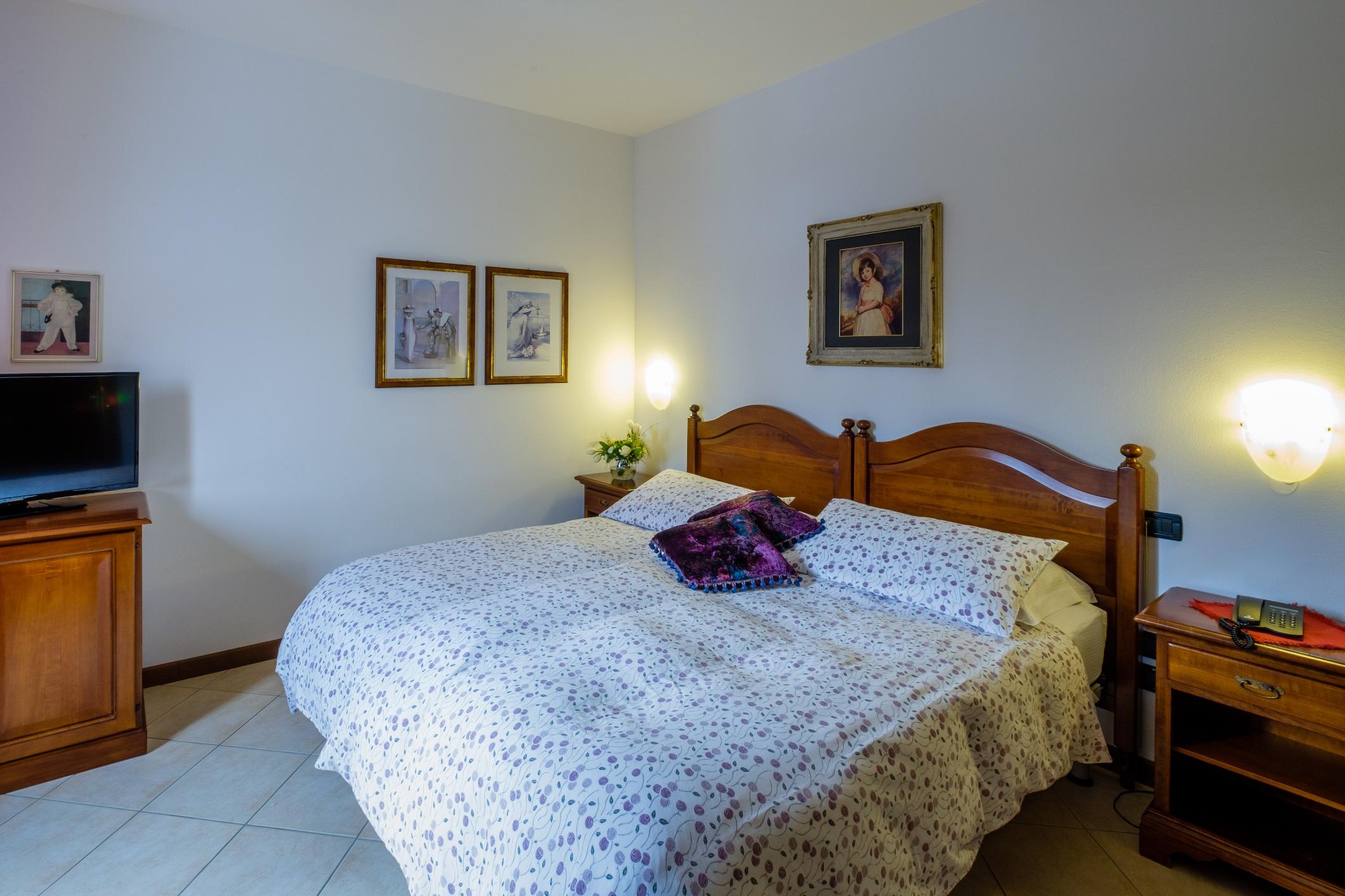 Hotel Tre Punte Гарняно Екстериор снимка