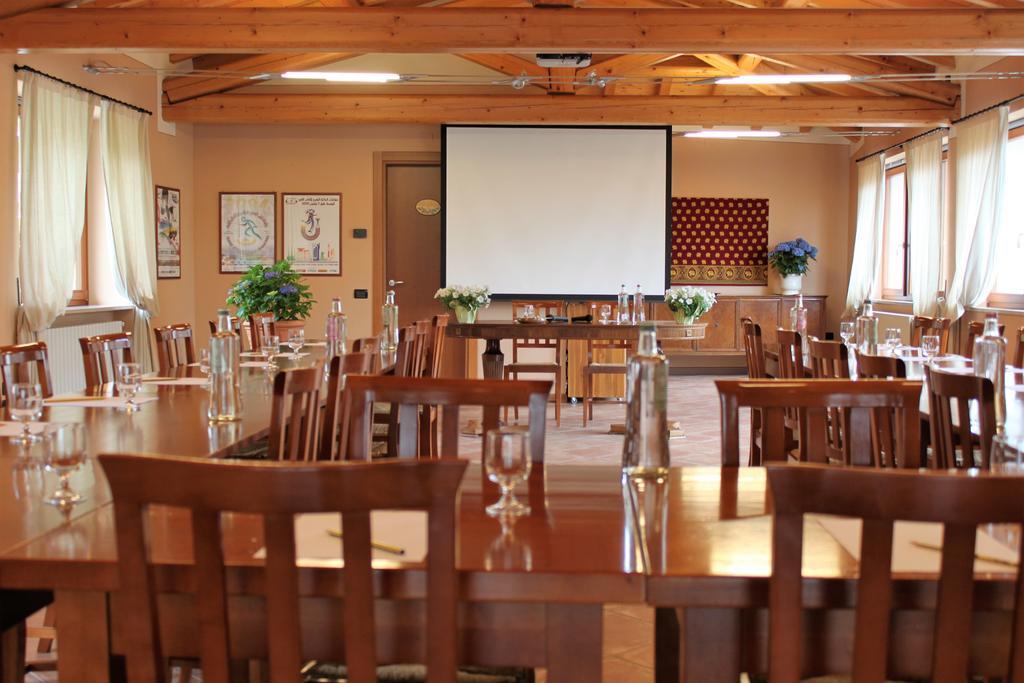 Hotel Tre Punte Гарняно Екстериор снимка