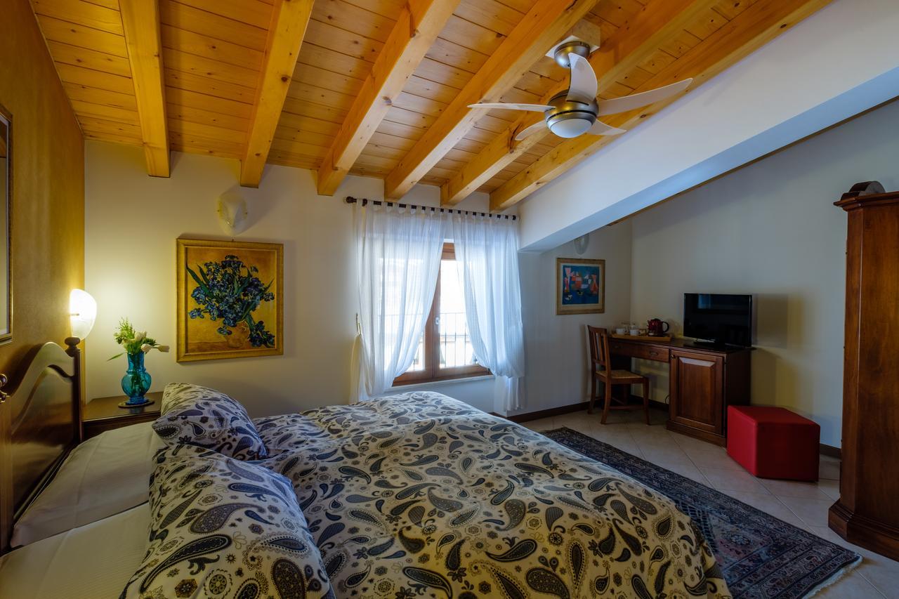 Hotel Tre Punte Гарняно Екстериор снимка