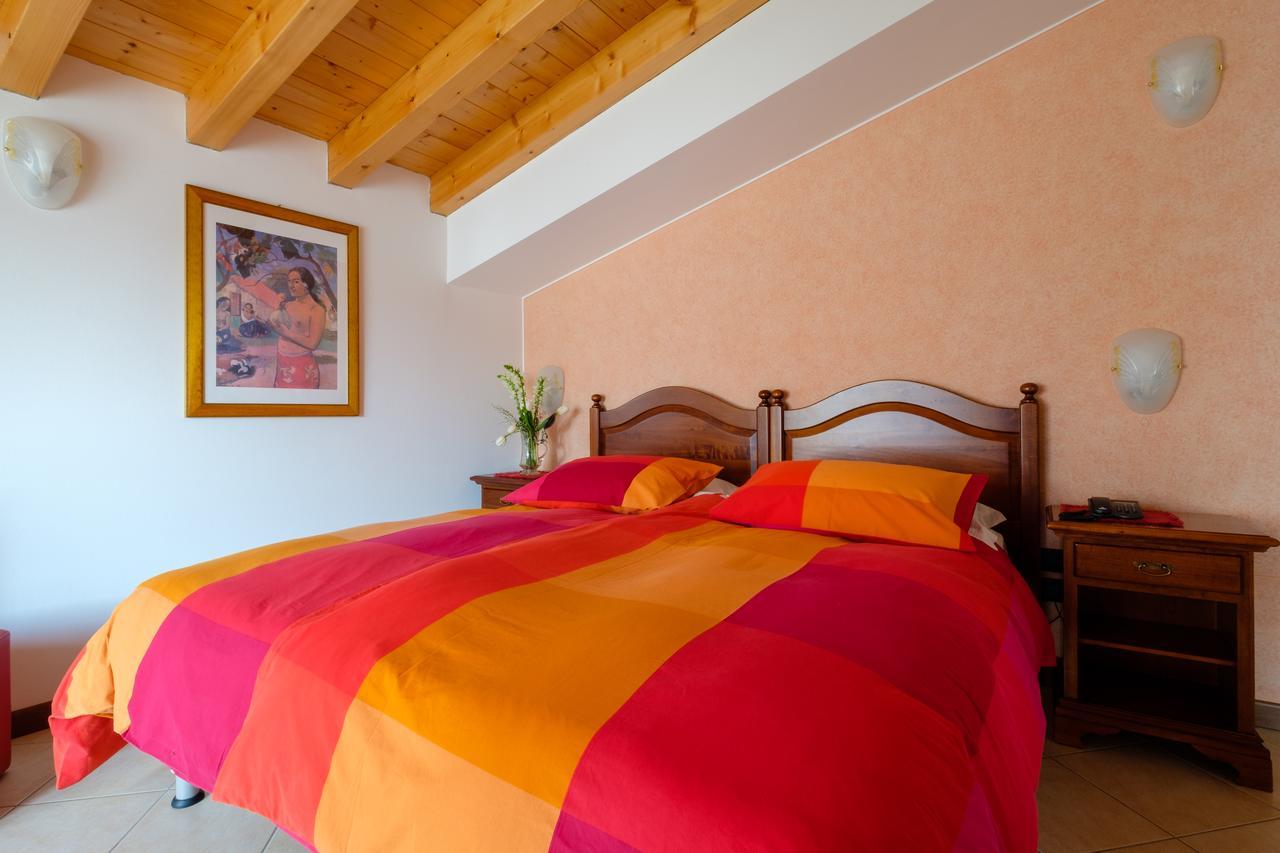 Hotel Tre Punte Гарняно Екстериор снимка
