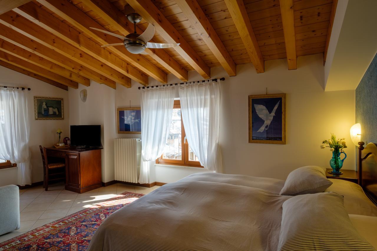 Hotel Tre Punte Гарняно Екстериор снимка